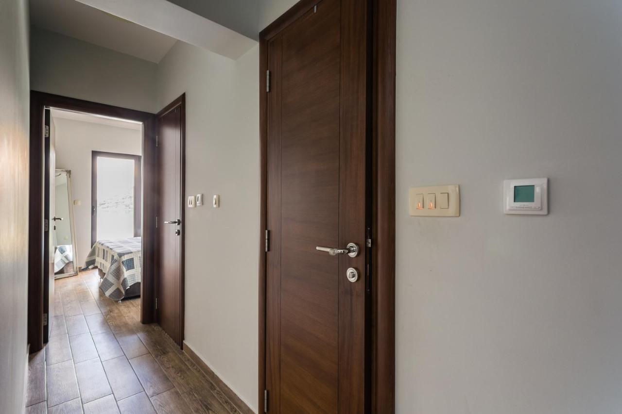 Keystone Apartments Donji Morinj Eksteriør billede